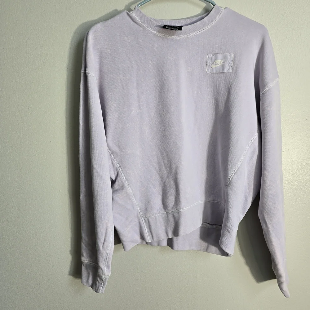 Nike Light Purple Crewneck Sweater